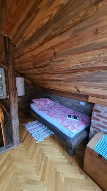 Villa Matanovi Dvori à Slavonski Brod Extérieur photo