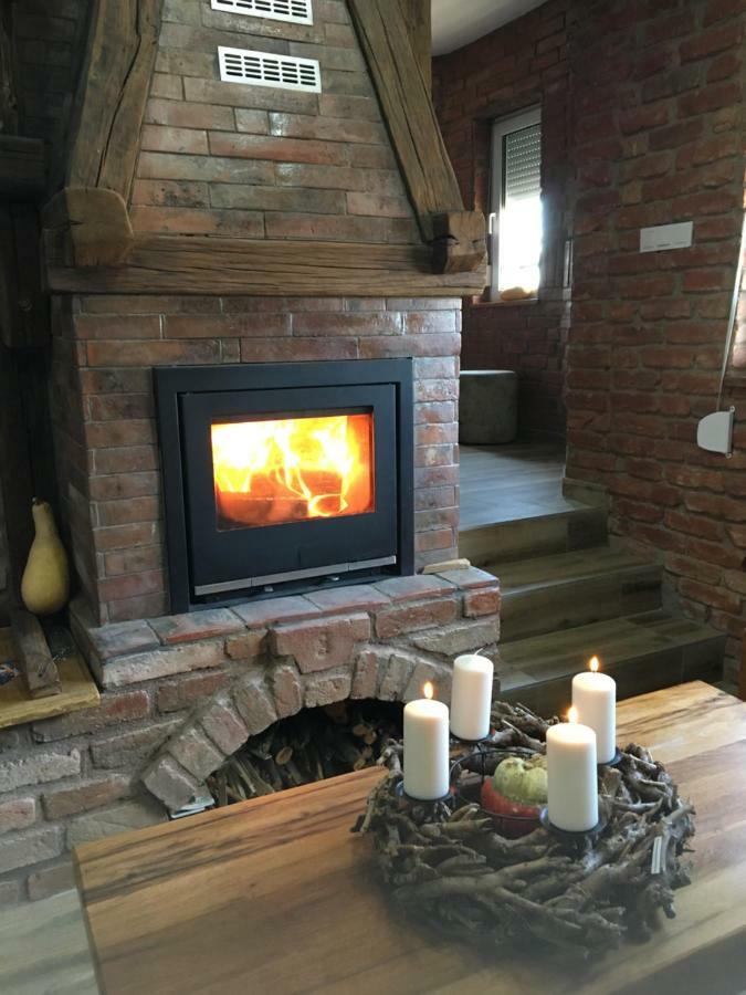 Villa Matanovi Dvori à Slavonski Brod Extérieur photo