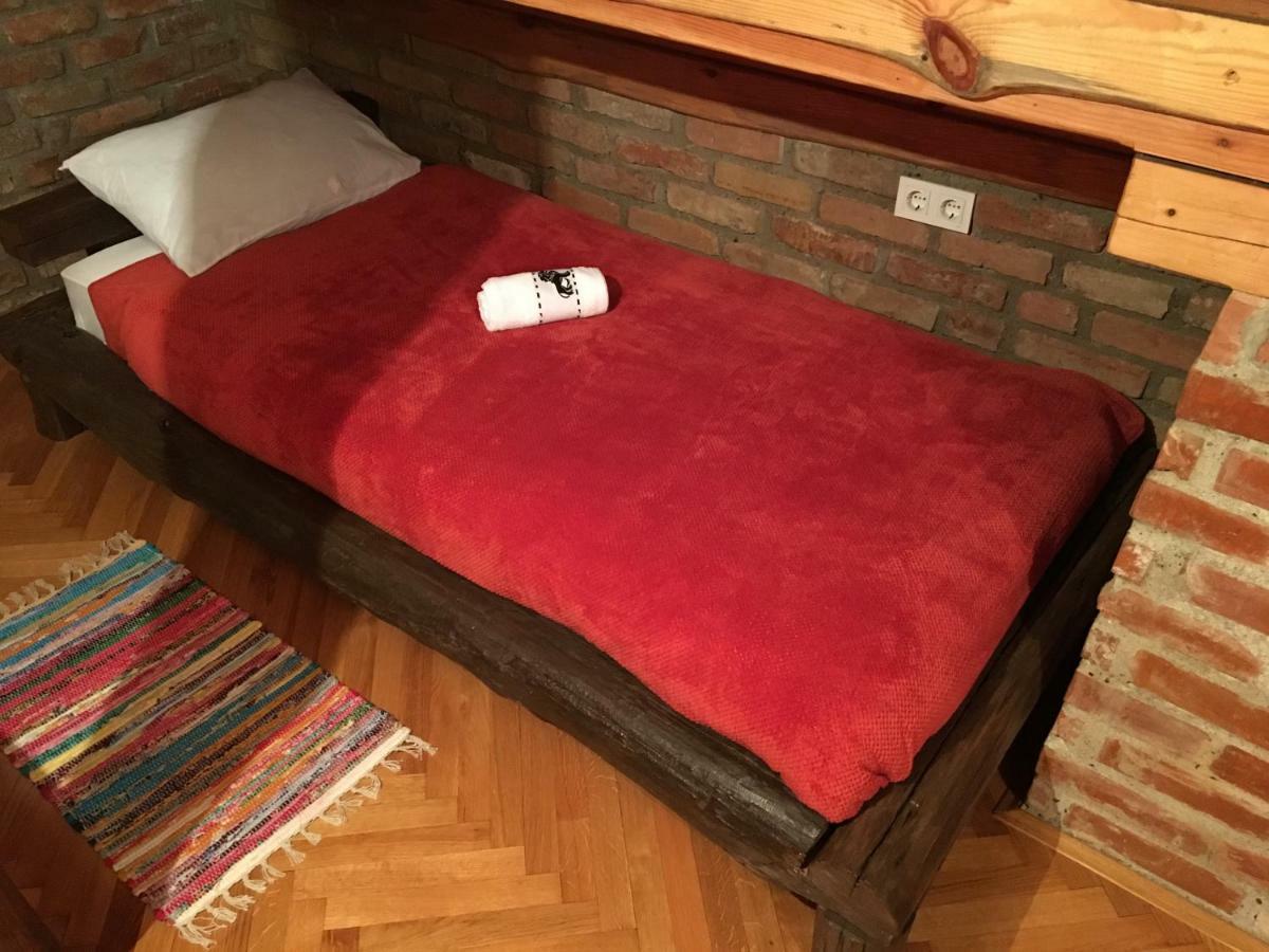 Villa Matanovi Dvori à Slavonski Brod Extérieur photo